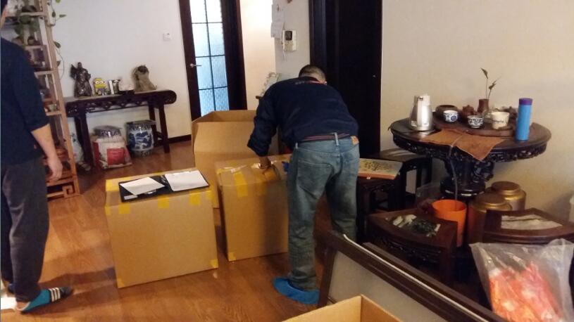 国搬家客户家货物装箱